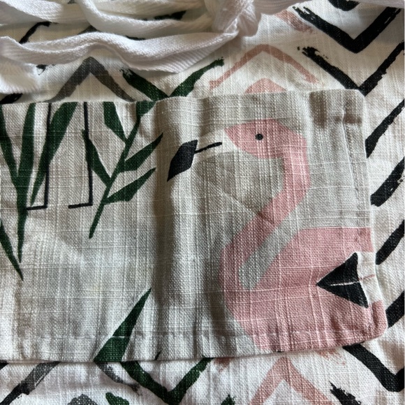 Flamingo gray and pink reversible girls pocketed apron. - Picture 7 of 12